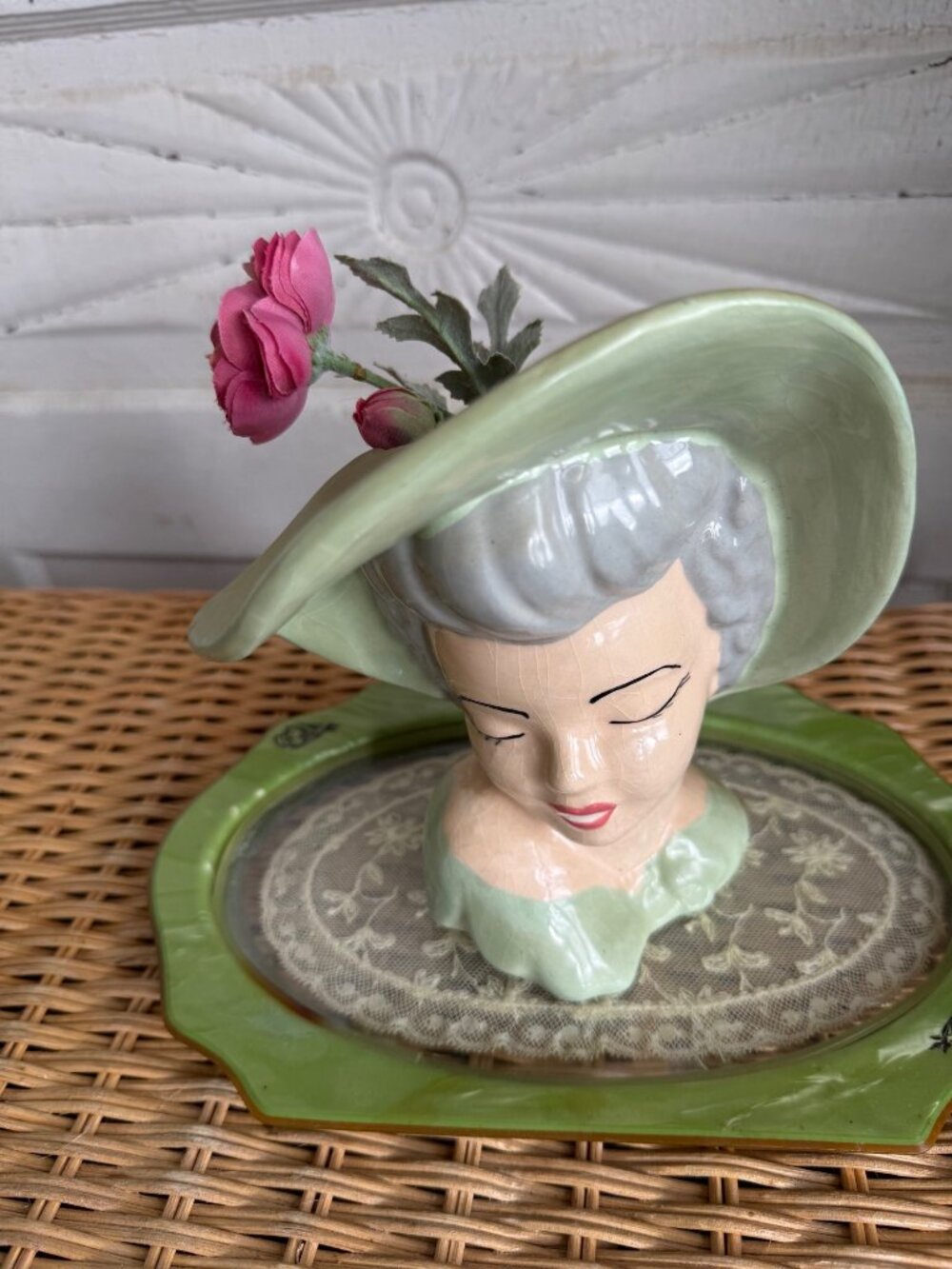 Vintage 1950s Glamour Girl Vase Head Planter Green Hat Retro MOD - Picture 2 of 13